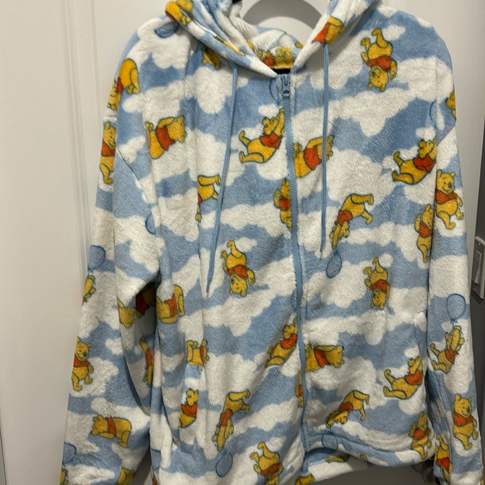 Disney Winnie the Pooh new without tag fleece hoodie zip up